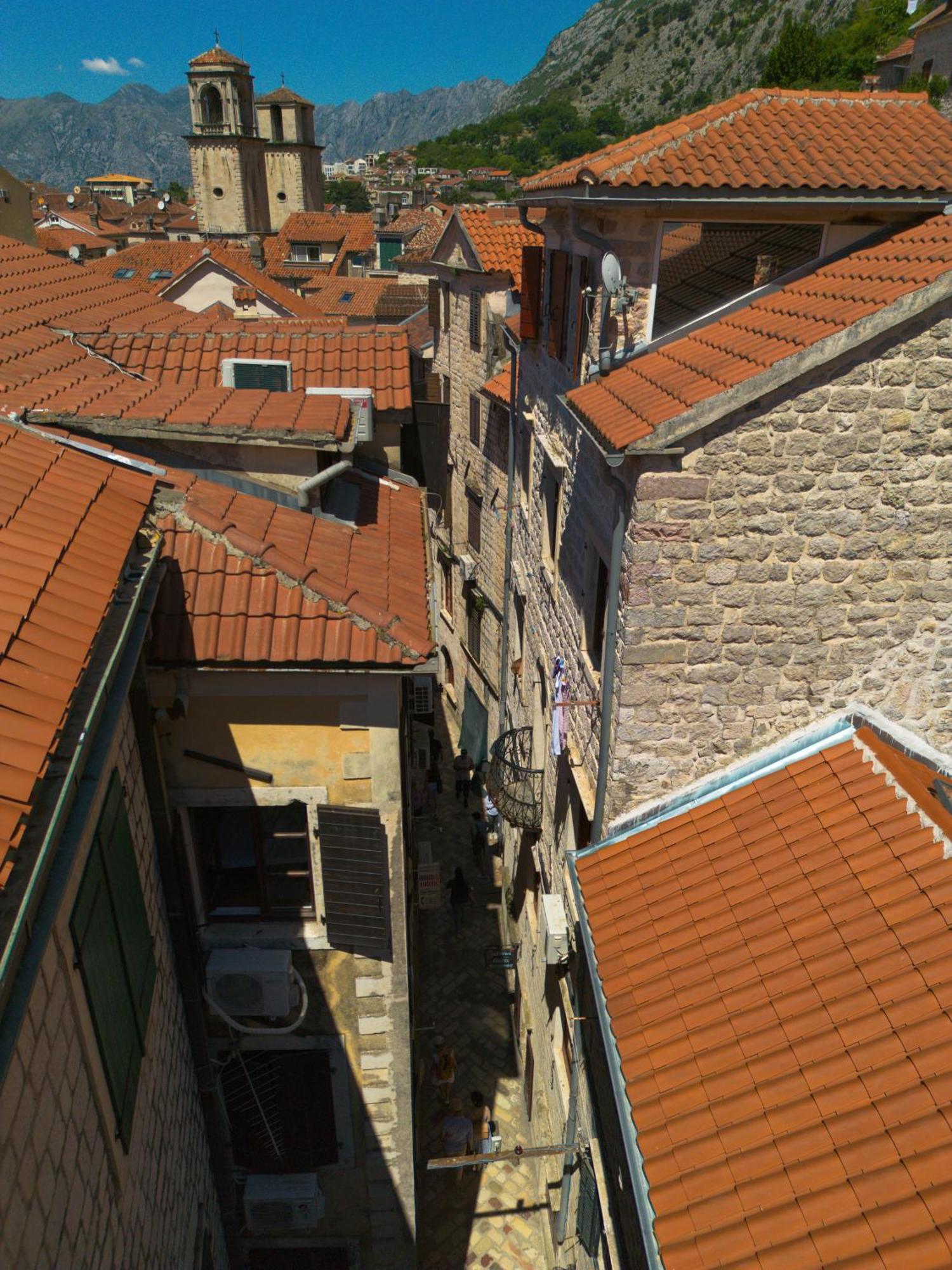 Old Town Youth Hostel Kotor Extérieur photo